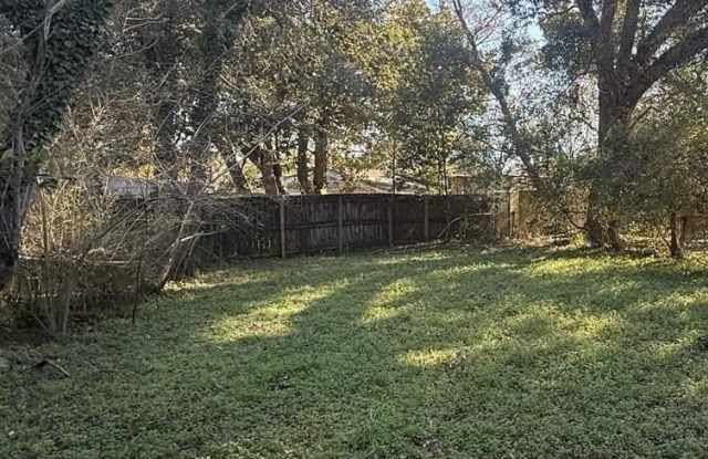 502 New York Dr photos photos