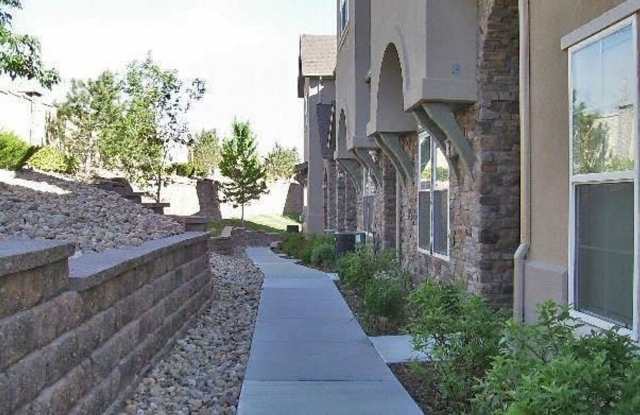 Beautifully Updated 3Bed/3Bath Townhome! photos photos