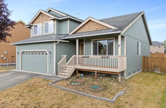 Bright  Spacious 4 Bedroom Home in Yelm for Rent | Vaulted Ceilings, Fenced Yard, Granite Kitchen, A/C photos photos