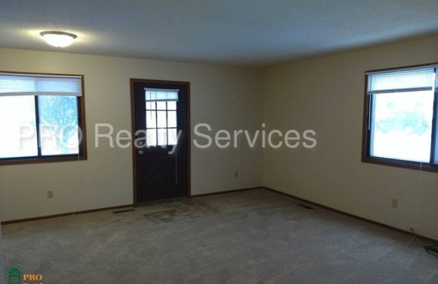 1602 Helmo Avenue North Gallery 2