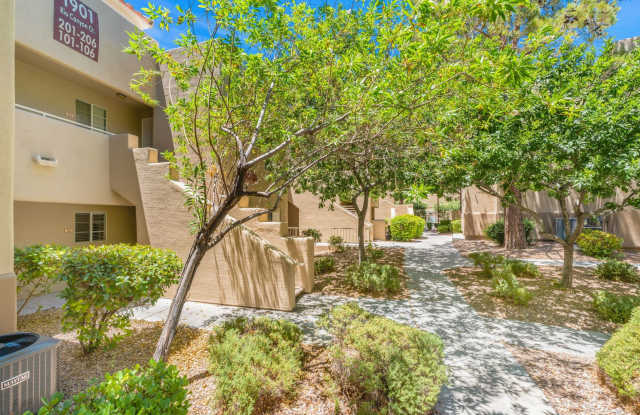Resort-Style Living in a Gated Northwest Las Vegas Community! Gallery 4
