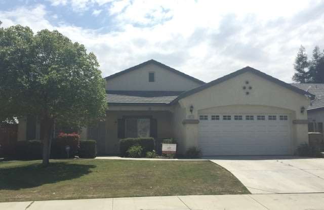 SW Bakersfield 3 Bedroom 2 Bath + office photos photos