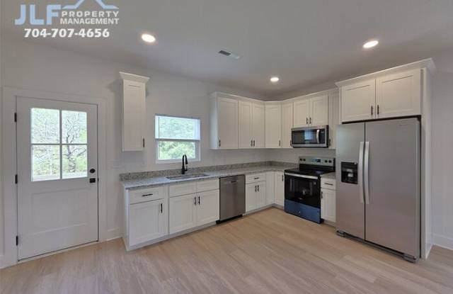 1030 Patton Avenue photos photos