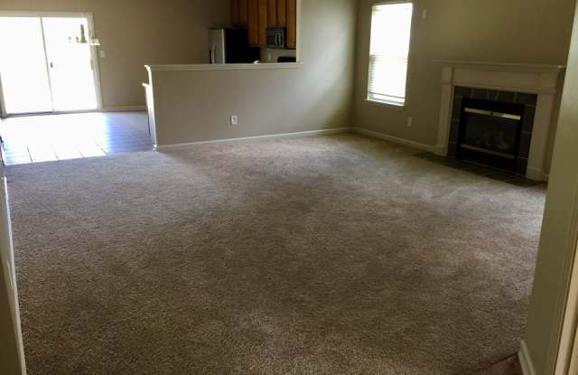 38 Spring Lake Dr Gallery 3