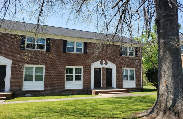 329 Richlands Avenue - 329 Richlands Ave, Jacksonville, NC 28540