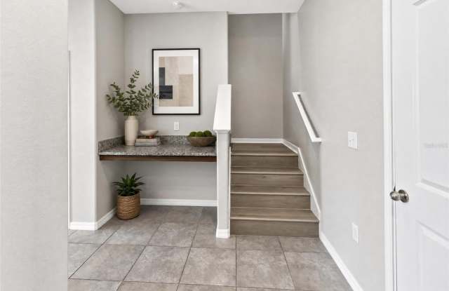 15504 FLORENCE HOLLOW Place Gallery 4