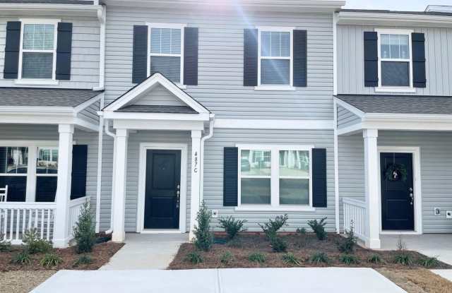 Charming Townhome community 3br 2.5ba with a cooks kitchen with island minutes from I-85 and shopping photos photos