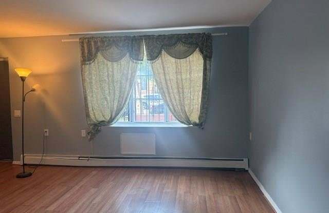 1698 Park Place Gallery 2