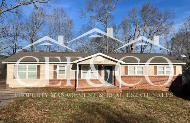 127 Rosewood Circle - 127 Rosewood Circle, Spartanburg County, SC 29334