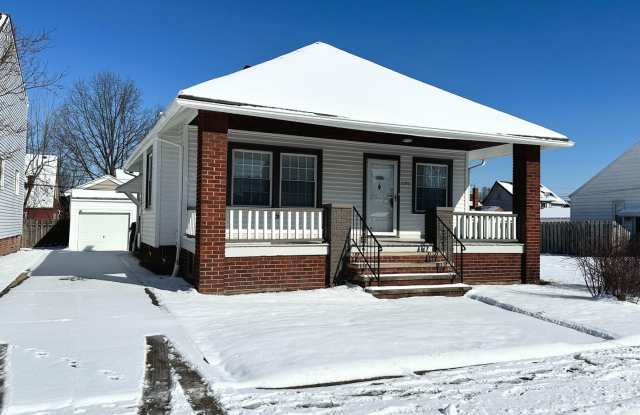 2 Bed  1 Full Bath Ranch w/ Basement for Rent! photos photos