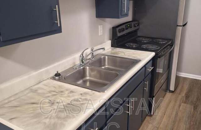 668 Knox Blvd photos photos