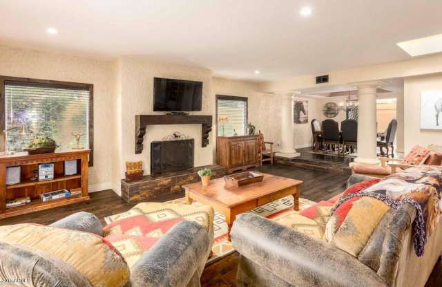8071 E VIA DEL VALLE -- Gallery 4