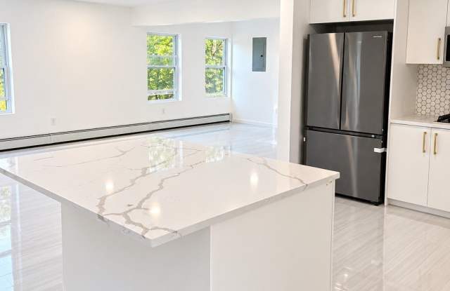 1660 Reservoir Avenue Gallery 3
