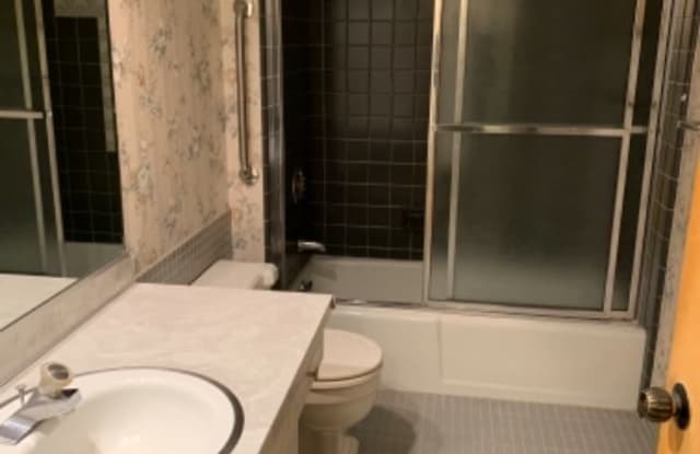 4032 Garden Estates Dr - 4032 Garden Estates Drive, Toledo, OH 43623