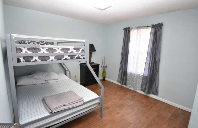 306 Admirals Walk Drive Gallery 4