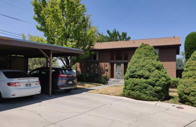 2600 Forest Dale Cir - 2600 S Forest Dale Cir, Salt Lake City, UT 84106