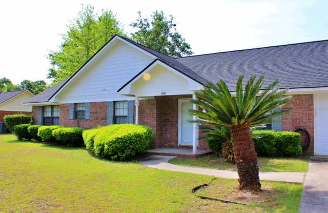180 Waters Avenue - 180 Waters Avenue, Allenhurst, GA 31301