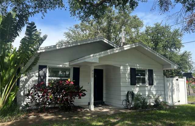449 JEWELL COURT 3 photos photos