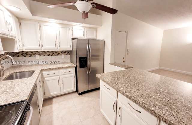 9767 W Mcnab Rd Gallery 3