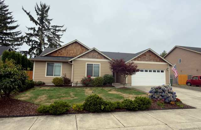 355 SW Kalmia Ave, Warrenton, OR 97146 Gallery 1