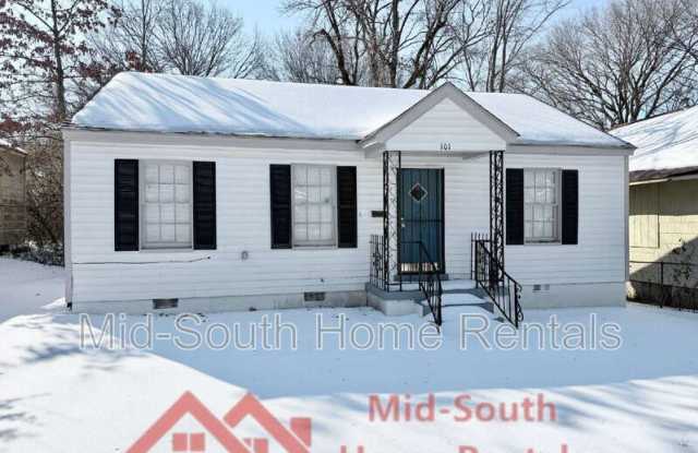 101 E Davant Ave photos photos