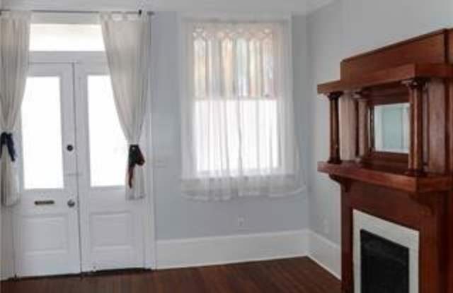 310 S MURAT Drive Gallery 4