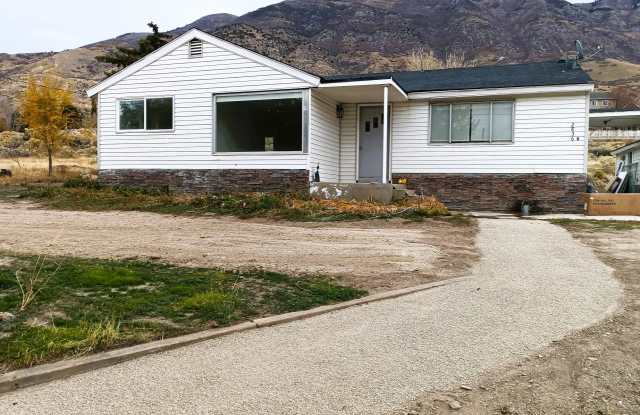 2836 Canyon Road - 2836 Canyon Road, Pleasant Grove, UT 84062