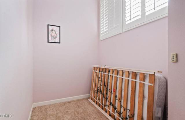 2 Bedroom + 2.5 Bathroom Townhome + Loft! | Weston Cape Regatta | Ventura | Unfurnished Gallery 3