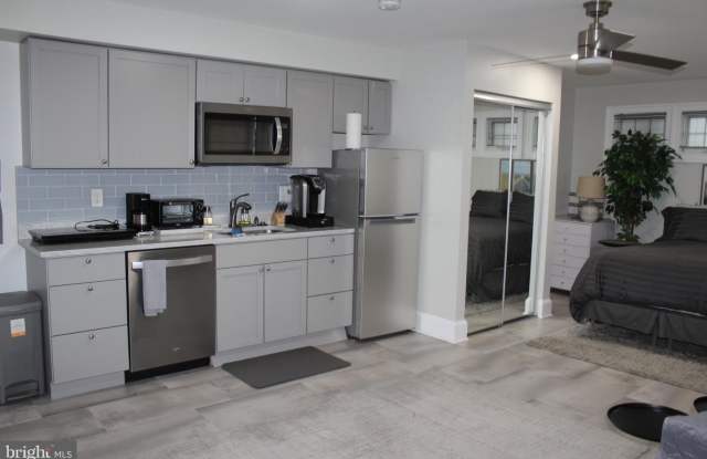 7703 NEWCASTLE DR Gallery 2