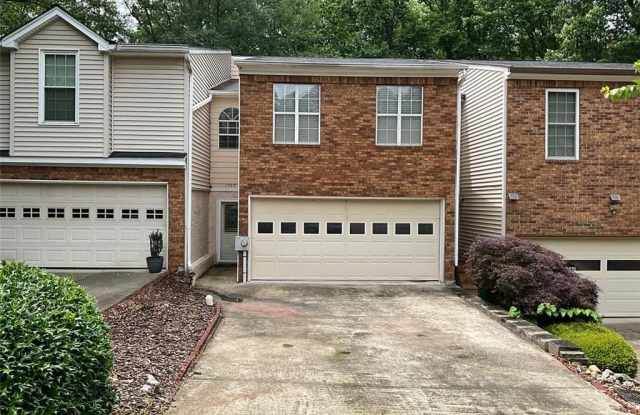 1747 MILLVIEW Drive photos photos