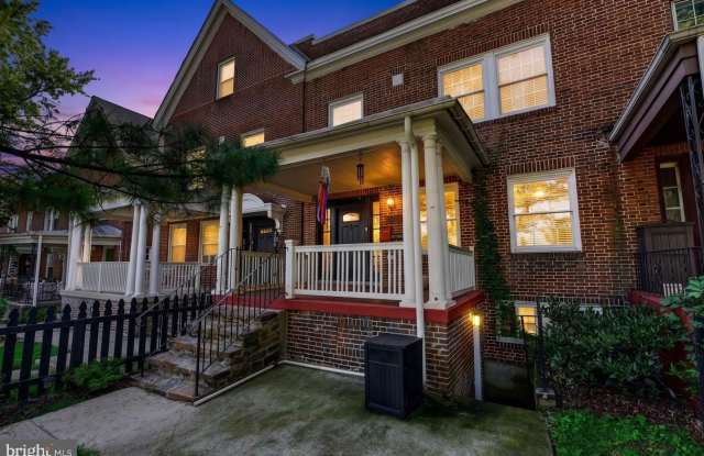3802 GREENMOUNT Avenue Gallery 1