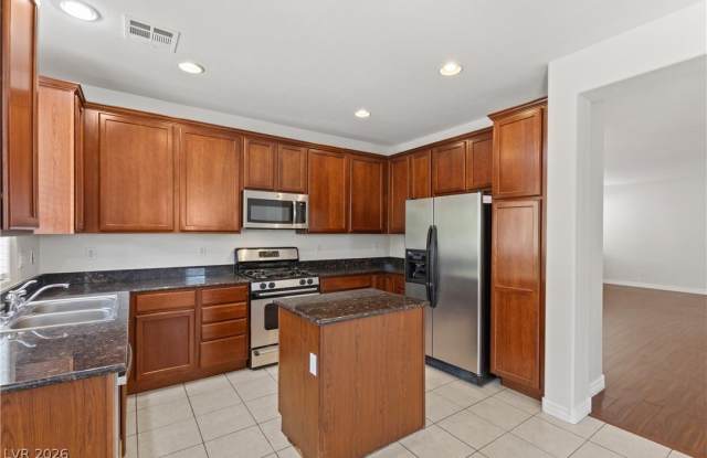 2831 DUNNOTTAR Avenue - 2831 Dunnottar Avenue, Henderson, NV 89044