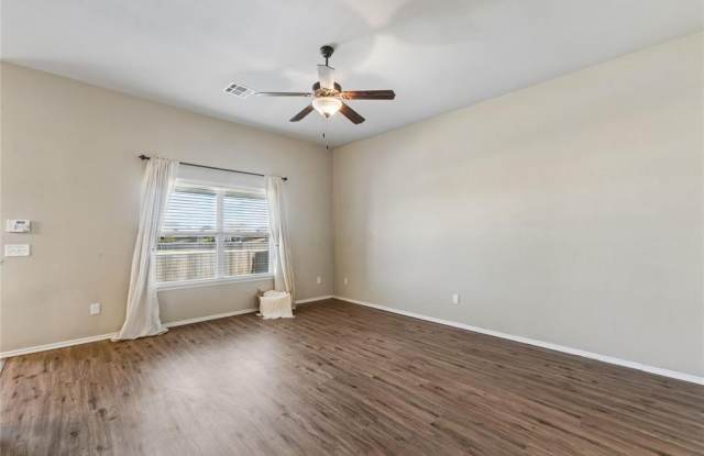 18220 Scarborough Drive Gallery 4