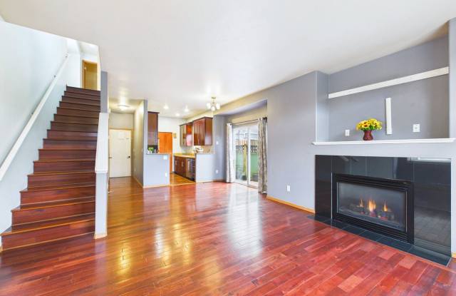 Beautifully Updated SeaTac Home Gallery 4