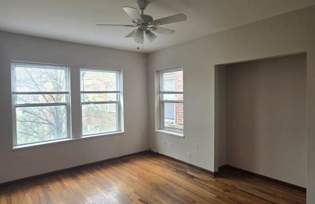 3157 West Argyle St. photos photos