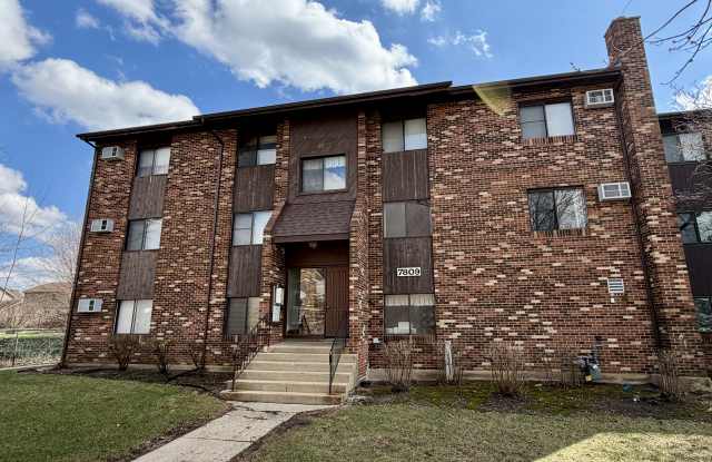 7809 Woodward Avenue photos photos