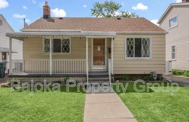 2279 Mark Avenue photos photos