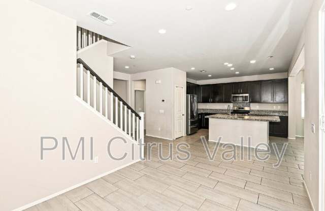 24613 Round Meadow Drive Gallery 3