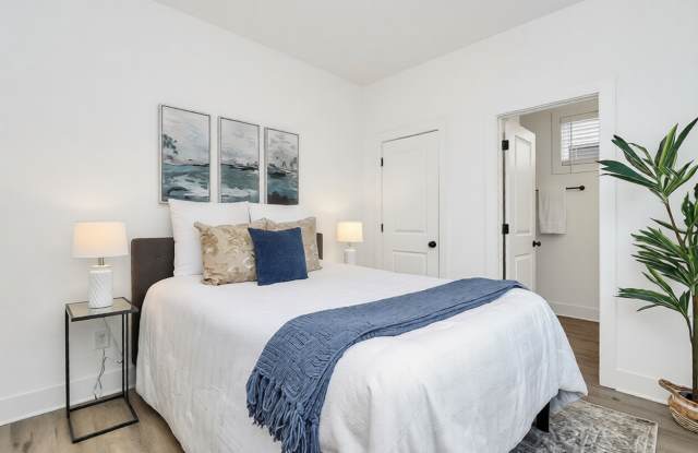 3426 Brookshire Boulevard - 1 Gallery 3