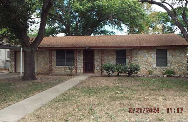 8003 Riata Ave photos photos