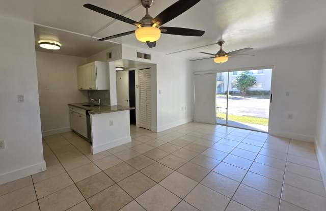 1080 N Benoist Farms Road#108 - 1080 Benoist Farms Road, Palm Beach County, FL 33411
