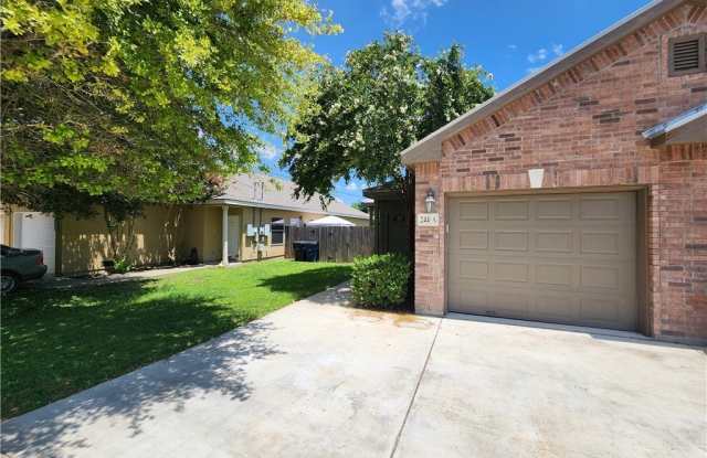 244 Rosalie Drive - 244 Rosalie Drive, New Braunfels, TX 78130