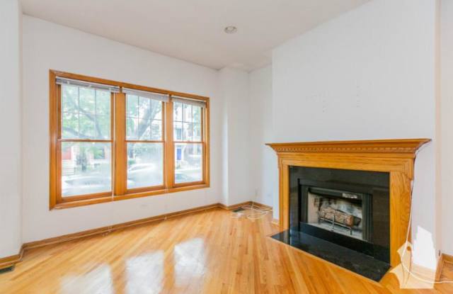 2717 North Wayne Avenue photos photos 2717 North Wayne Avenue photos photos