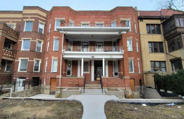 6711 Sheridan photos photos