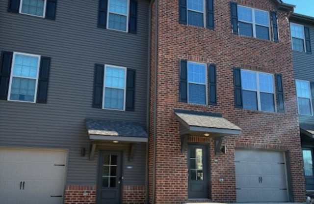 2824 Yorkshire Moors Way - 2824 Yorkshire Moors Way, Knox County, TN 37931