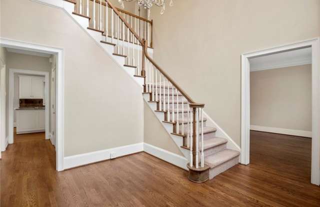 555 Crossgate Trail Gallery 3