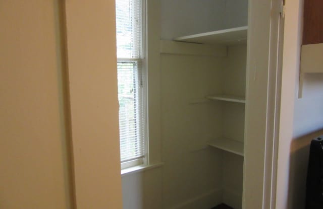 2 Bedroom House with a Bonus Room photos photos