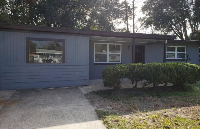 6728 FLOPSY LN - 6728 Flopsy Lane, Jacksonville, FL 32210