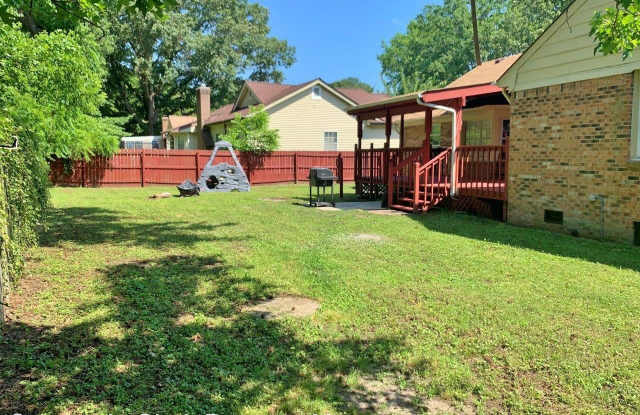 6819 E. Tanners Creek Drive Gallery 3