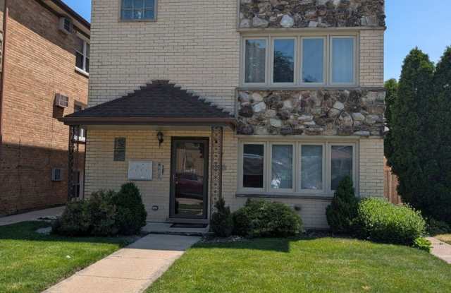 2411 N 77th Court photos photos